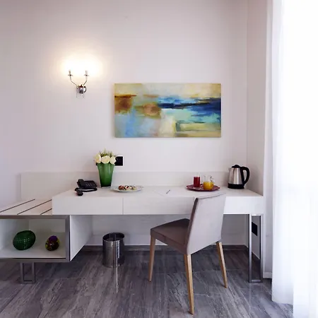 Hotel Western Principe Di Lampedusa 4*