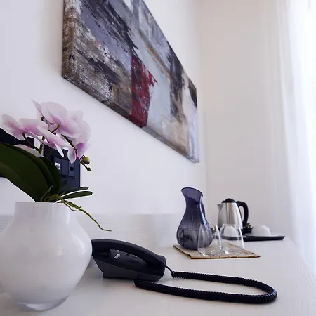 Western Principe Di Lampedusa Hotel 4*